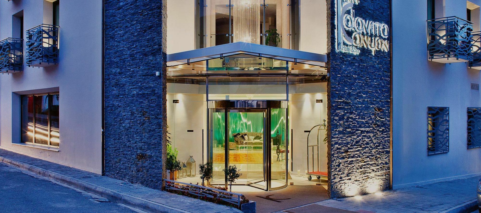 卡拉夫里塔峡谷温泉酒店 卡拉维塔 外观 照片